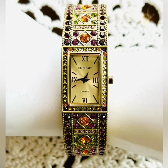 Heidi Daus Vintage “Pavé Crystal Bangle” watch bracelet EUC size S/M interior 8”